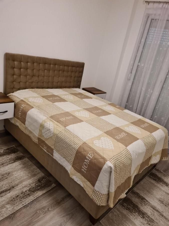 Fush Kosov Apartment Center Kosovo Polje Luaran gambar